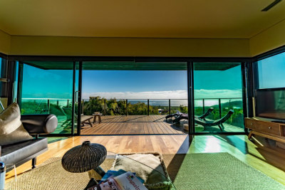 ocean-view-from-lounge